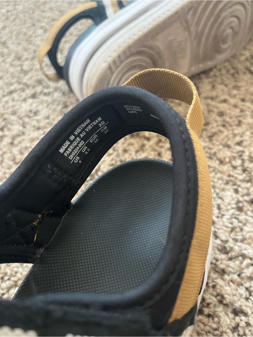 Nike Black and Gold Striped Hook-and-Loop Sandals - Picture 2 of 5
